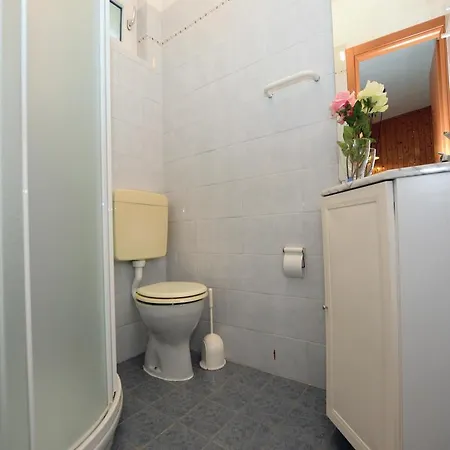 Apartment One-bedroom In Idro