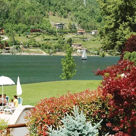 Apartment One-bedroom In Idro *